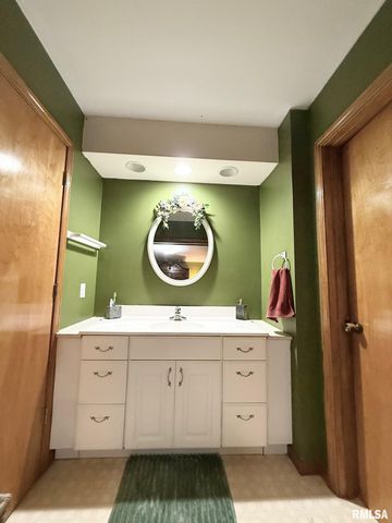 11730 KEVIN Lane, Carterville, IL 62918