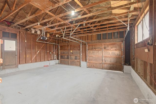 2761 SW 314th Street, Federal Way, WA 98023