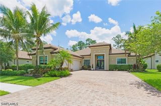 1467 Mockingbird DR, Naples, FL 34120