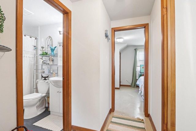 1308 West End ROAD, Waukesha, WI 53188