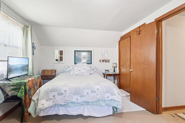 1308 West End ROAD, Waukesha, WI 53188