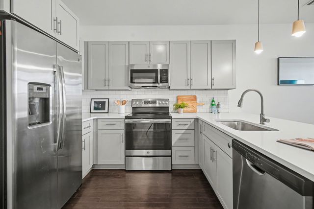 1638 54th Ave N Apt 331, Nashville, TN 37209