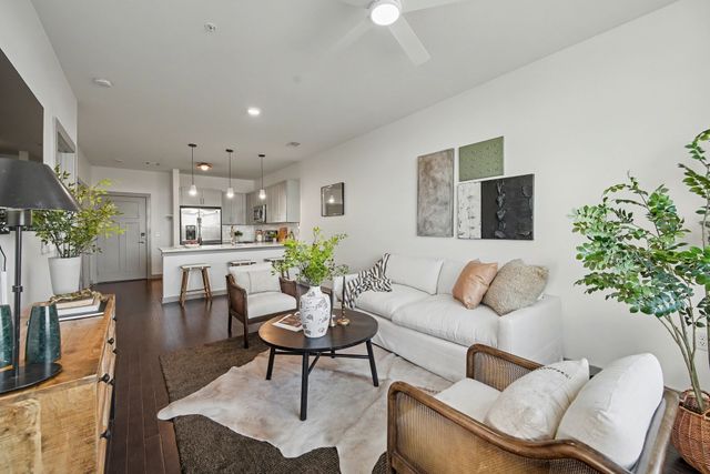 1638 54th Ave N Apt 331, Nashville, TN 37209