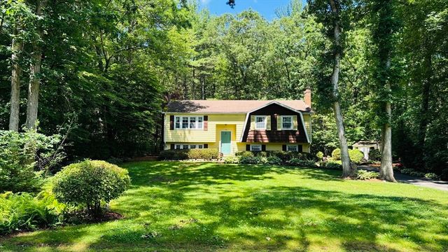 152 Forest Street, Franklin, MA 02038