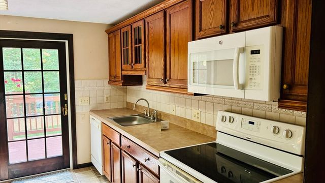 152 Forest Street, Franklin, MA 02038