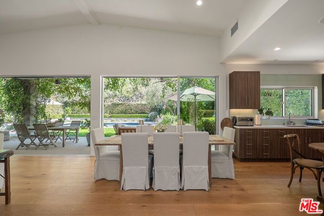 13611 Bayliss Road, Los Angeles, CA 90049