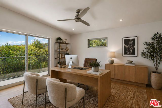 13611 Bayliss Road, Los Angeles, CA 90049