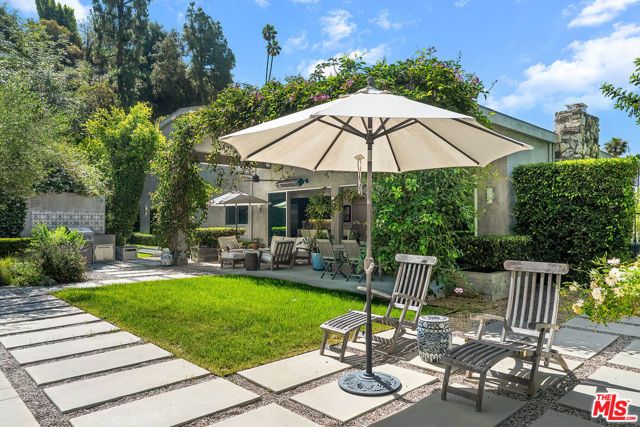 13611 Bayliss Road, Los Angeles, CA 90049