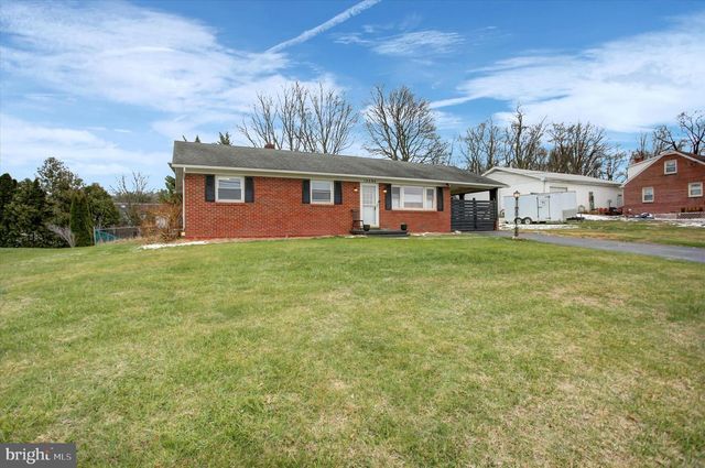 10894 GRINDSTONE HILL ROAD, Greencastle, PA 17225