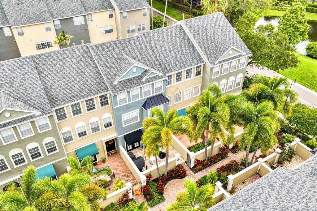 Image 1 of property listing at 1425 HARBOUR WALK ROAD, Tampa, FL 33602