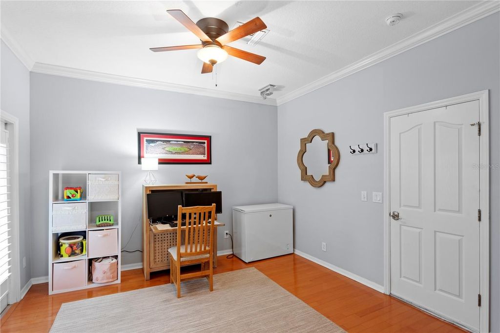 Image 12 of property listing at 1425 HARBOUR WALK ROAD, Tampa, FL 33602
