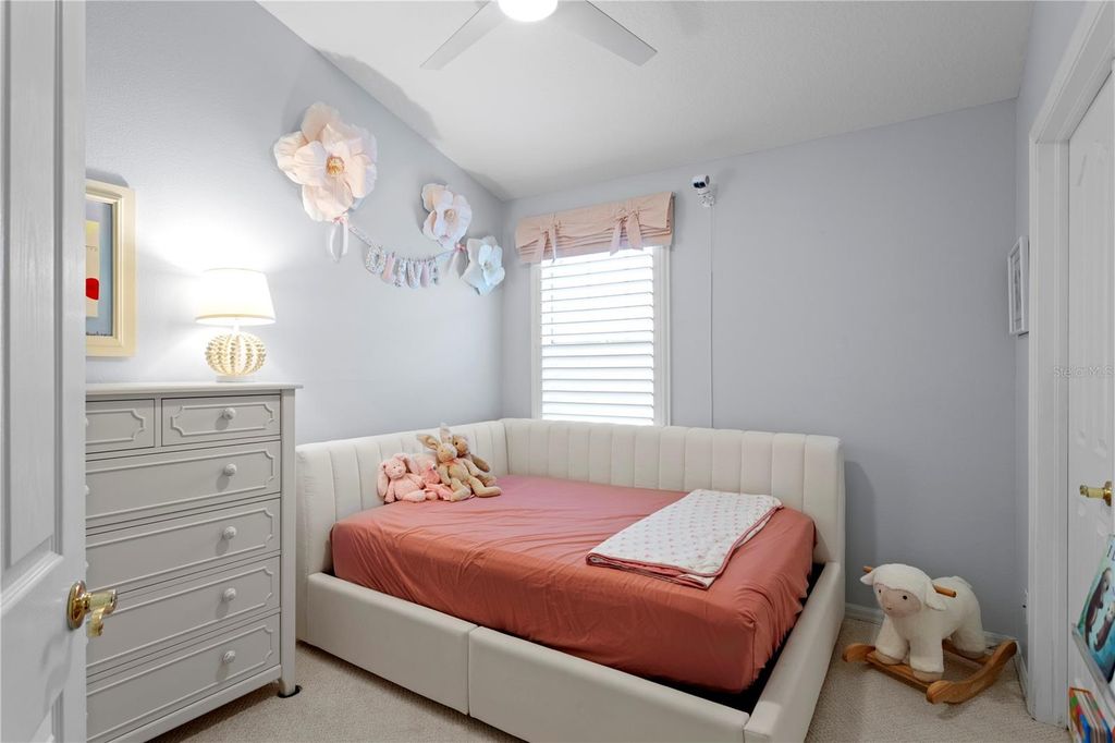 Image 30 of property listing at 1425 HARBOUR WALK ROAD, Tampa, FL 33602