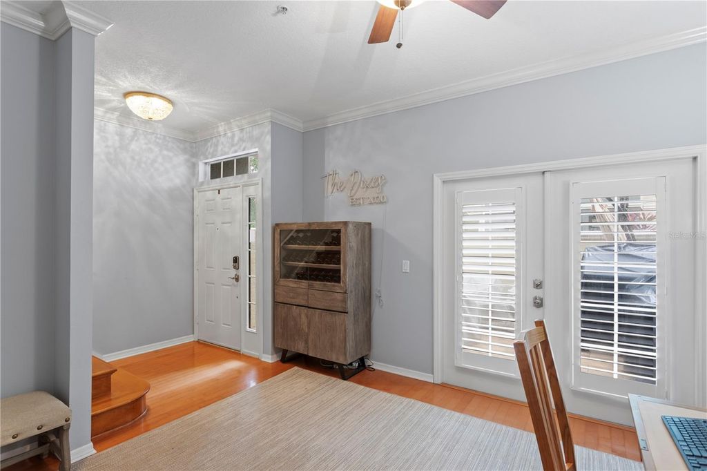 Image 10 of property listing at 1425 HARBOUR WALK ROAD, Tampa, FL 33602