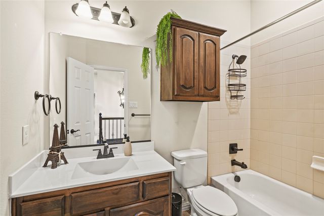 1515 Spring Hill Drive, Cedar Hill, TX 75104