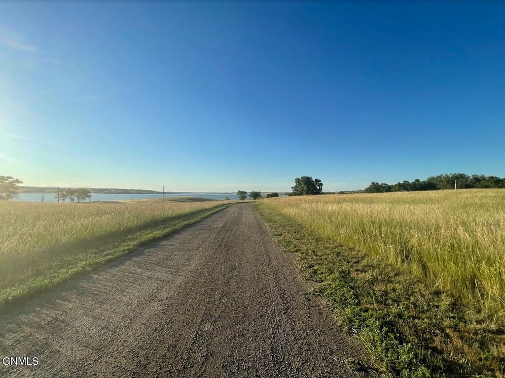 Lot 10 Little Beaver Bay Trail, Linton, ND 58552 photo 6