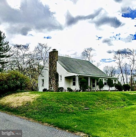 257 VALLEY RD, Birdsboro, PA 19508
