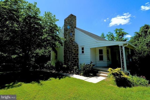 257 VALLEY RD, Birdsboro, PA 19508