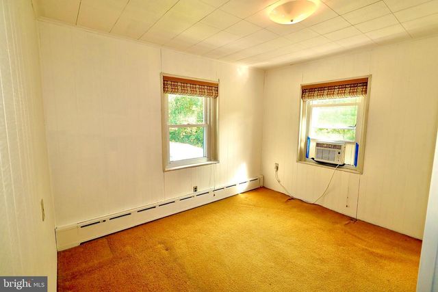 257 VALLEY RD, Birdsboro, PA 19508