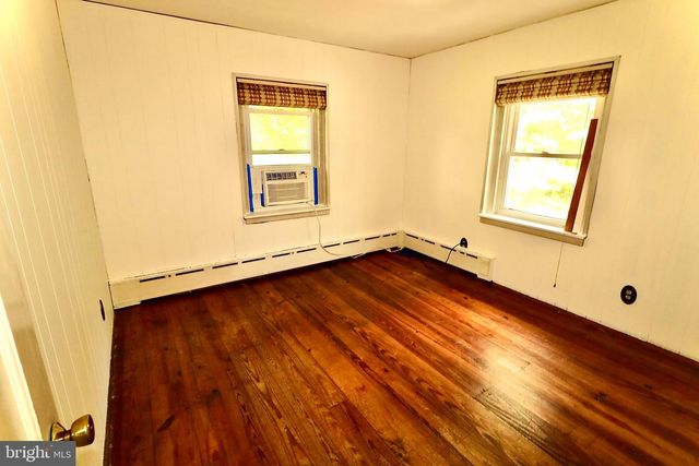 257 VALLEY RD, Birdsboro, PA 19508