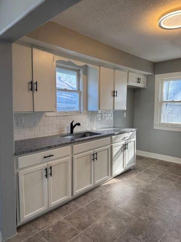 5017 MICHIGAN Avenue, Kansas City, MO 64130