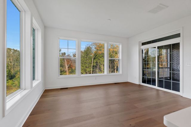 820 Westchester Cir, Hendersonville, TN 37075