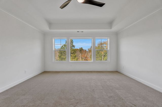 820 Westchester Cir, Hendersonville, TN 37075