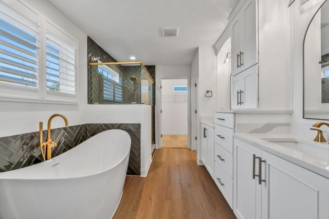 820 Westchester Cir, Hendersonville, TN 37075