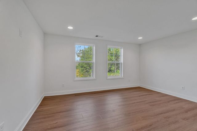 820 Westchester Cir, Hendersonville, TN 37075