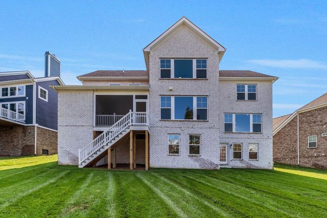 820 Westchester Cir, Hendersonville, TN 37075