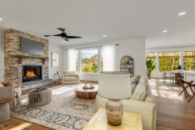 820 Westchester Cir, Hendersonville, TN 37075