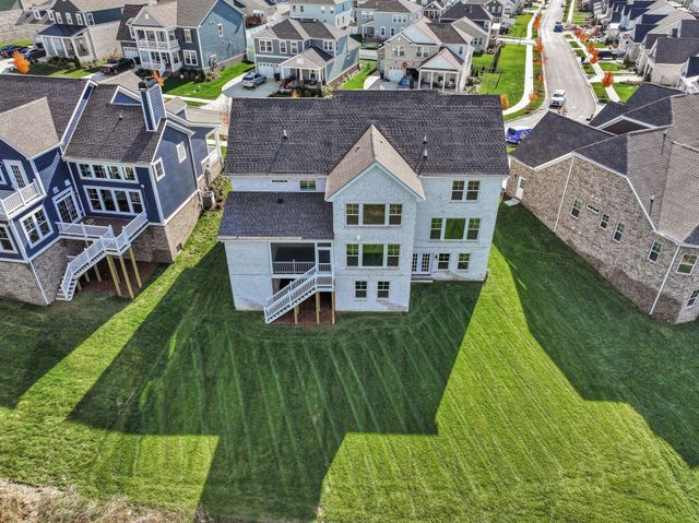 820 Westchester Cir, Hendersonville, TN 37075