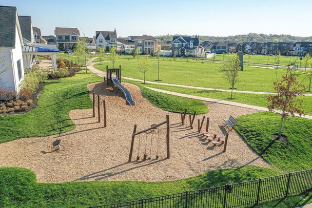 820 Westchester Cir, Hendersonville, TN 37075