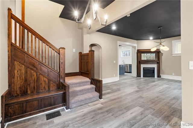 1907 Ekin Avenue, New Albany, IN 47150