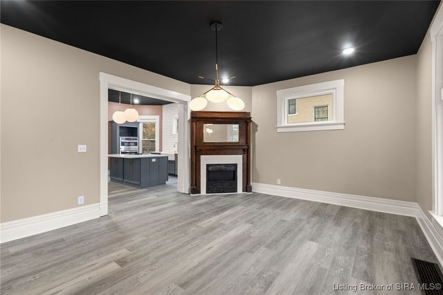 1907 Ekin Avenue, New Albany, IN 47150