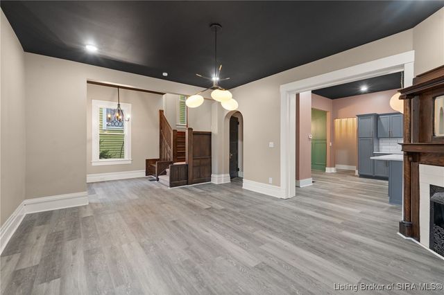 1907 Ekin Avenue, New Albany, IN 47150