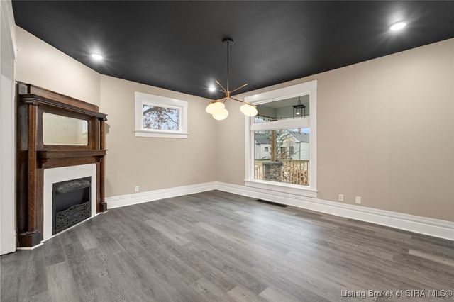 1907 Ekin Avenue, New Albany, IN 47150