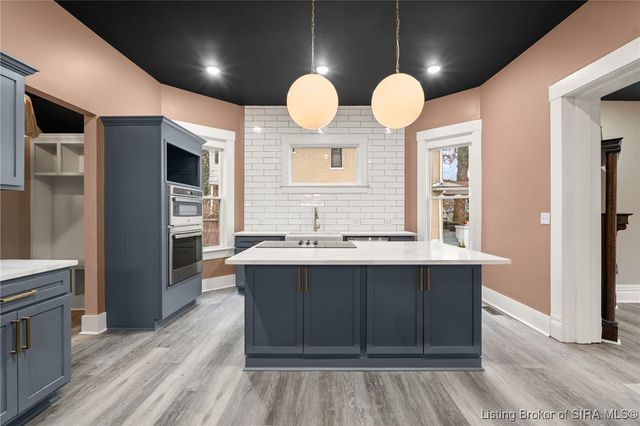 1907 Ekin Avenue, New Albany, IN 47150