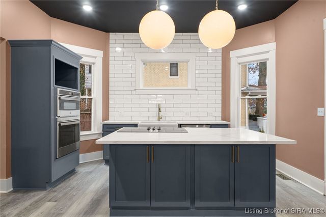 1907 Ekin Avenue, New Albany, IN 47150