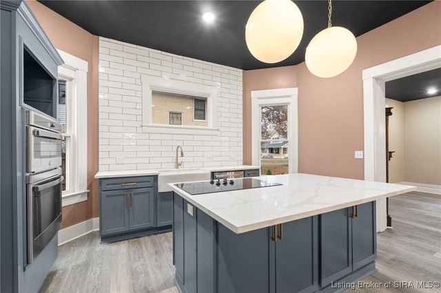 1907 Ekin Avenue, New Albany, IN 47150