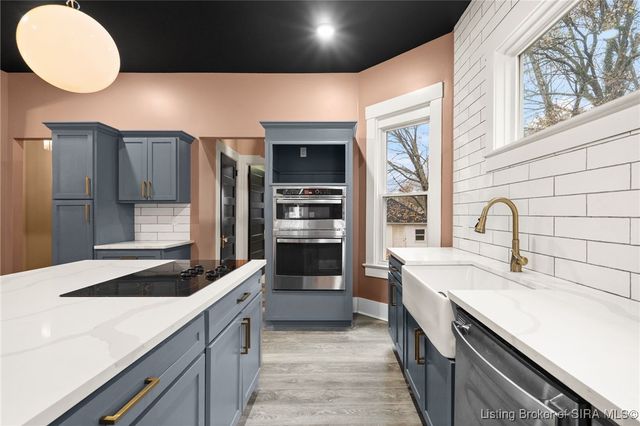 1907 Ekin Avenue, New Albany, IN 47150