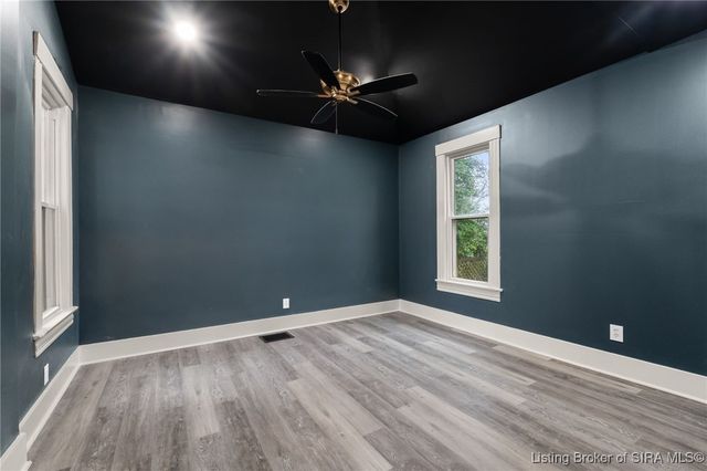 1907 Ekin Avenue, New Albany, IN 47150