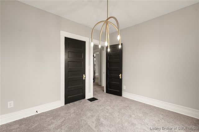 1907 Ekin Avenue, New Albany, IN 47150