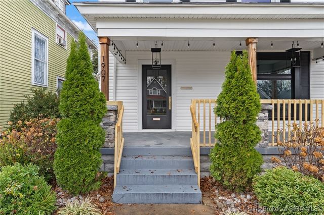 1907 Ekin Avenue, New Albany, IN 47150