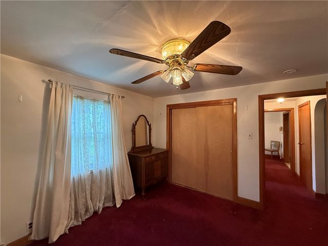 143 7th Street, St Clair Twp, PA 15944