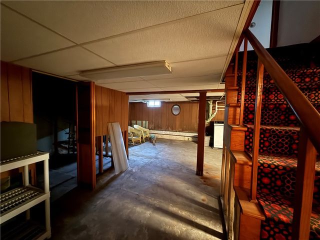 143 7th Street, St Clair Twp, PA 15944