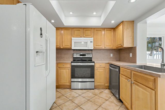 4800 NE 25th Avenue North Unit, Fort Lauderdale, FL 33308