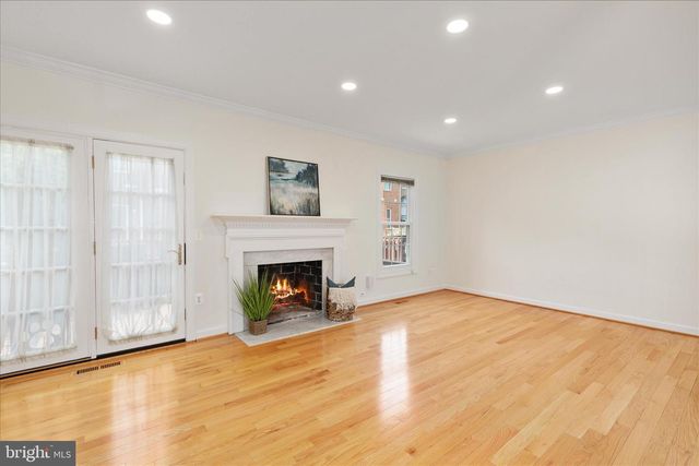 4734 MINOR CIR, Alexandria, VA 22312