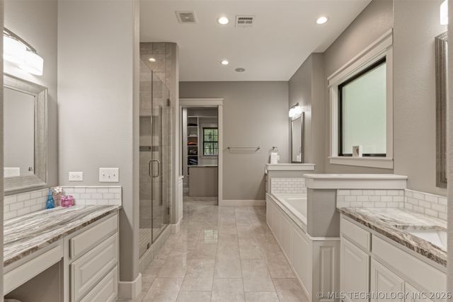 14220 S 257th East Avenue, Coweta, OK 74429