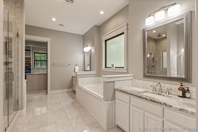 14220 S 257th East Avenue, Coweta, OK 74429