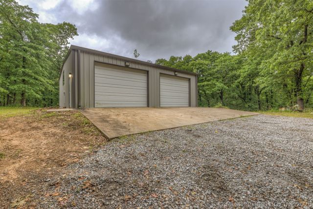 14220 S 257th East Avenue, Coweta, OK 74429